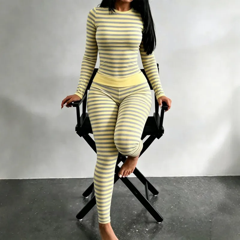 Damen Figurschmeichelndes Stretch-Lounge-Set mit Langarmtop und taillenhoher Leggings Echoarchiv